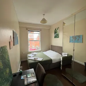 Apartment Unique Flat In The Center, Dublin